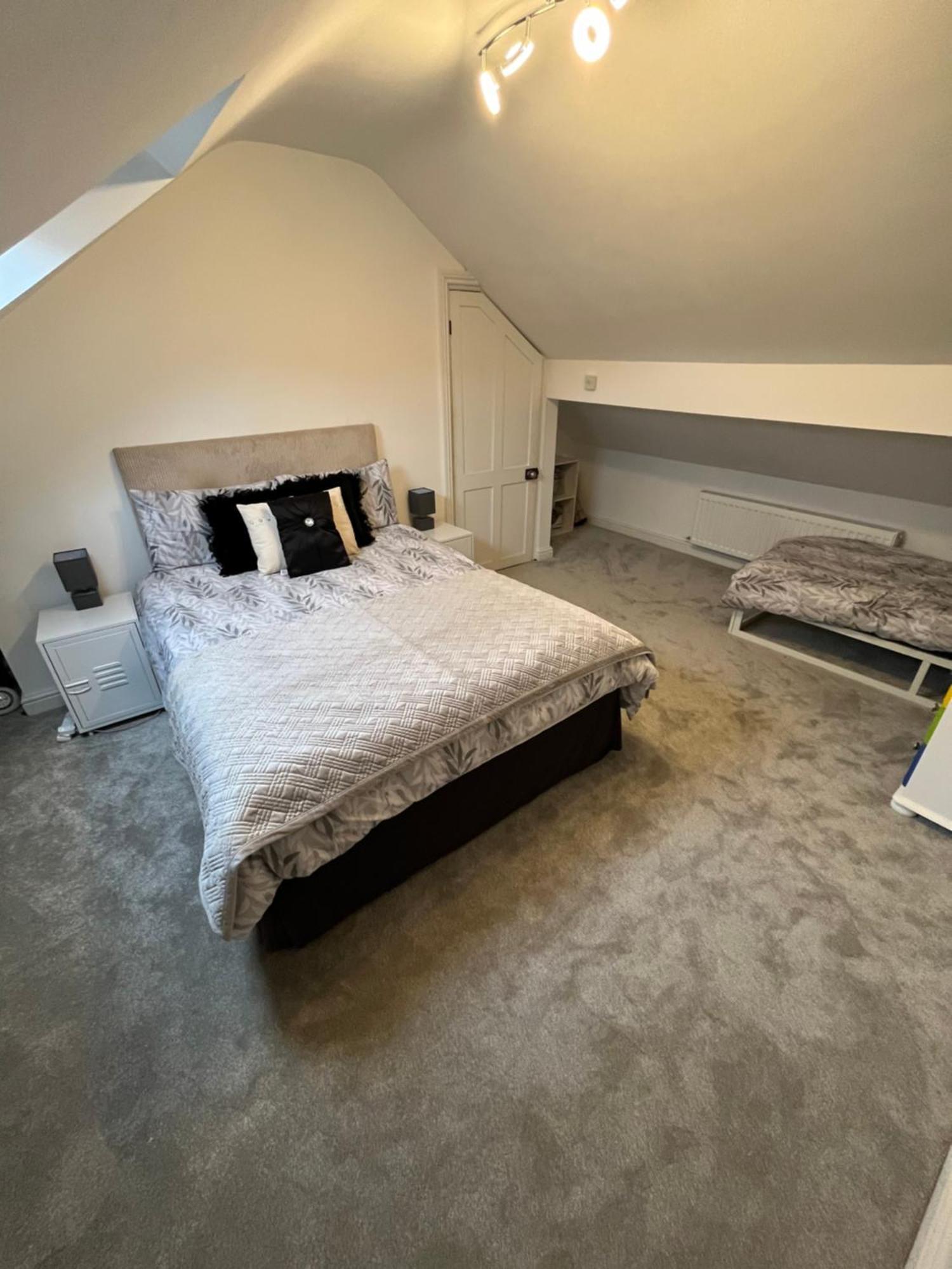 Wolf Hollow, Sleeps 4 Plus 2, Buxton Town Centre Экстерьер фото